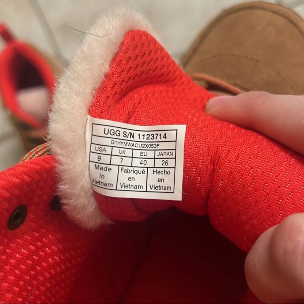 UGG Highland Heritage Women’s Size 9 – Brown - Picture 9 of 10